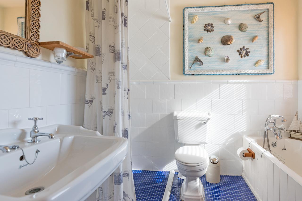 Dolphin Beach House Clifden Ngoại thất bức ảnh