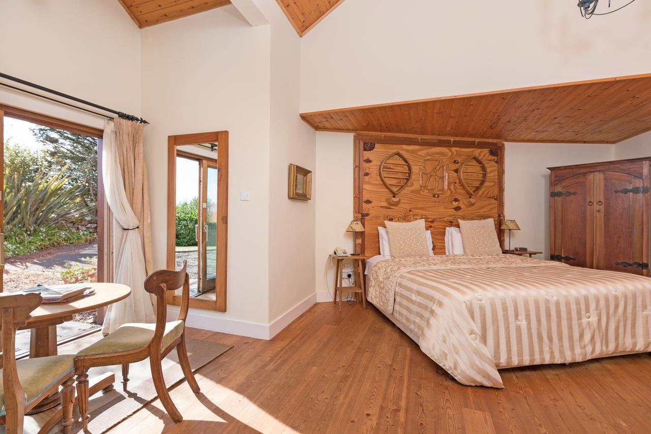 Dolphin Beach House Clifden Ngoại thất bức ảnh